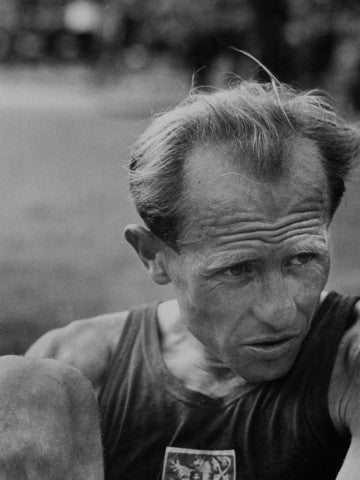 JOIN THE CHAMPS – BRUSSELS 1950 - Karhu Nederland