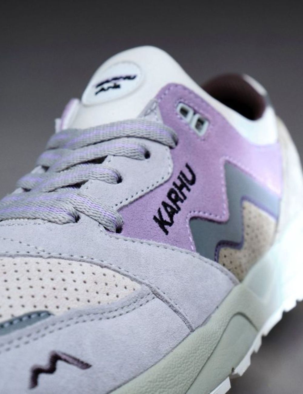 ARIA 95 MYSTIC FOREST PACK - DAWN BLUE / ORCHID PETAL - Karhu Nederland