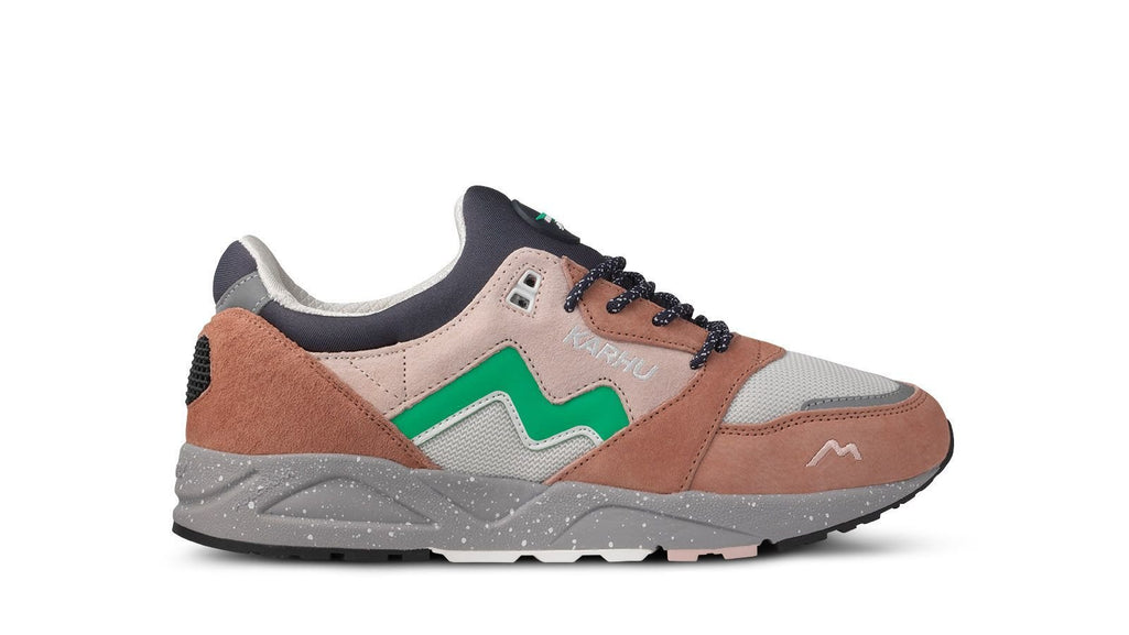 ARIA 95 “NORTHERN LIGHTS” PACK - CORK / BLARNEY - Karhu Nederland