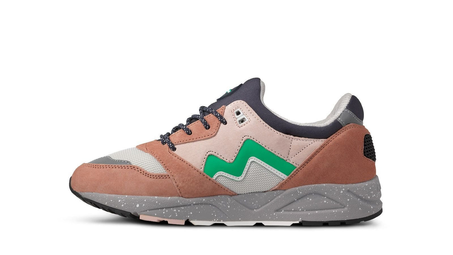 ARIA 95 “NORTHERN LIGHTS” PACK - CORK / BLARNEY - Karhu Nederland