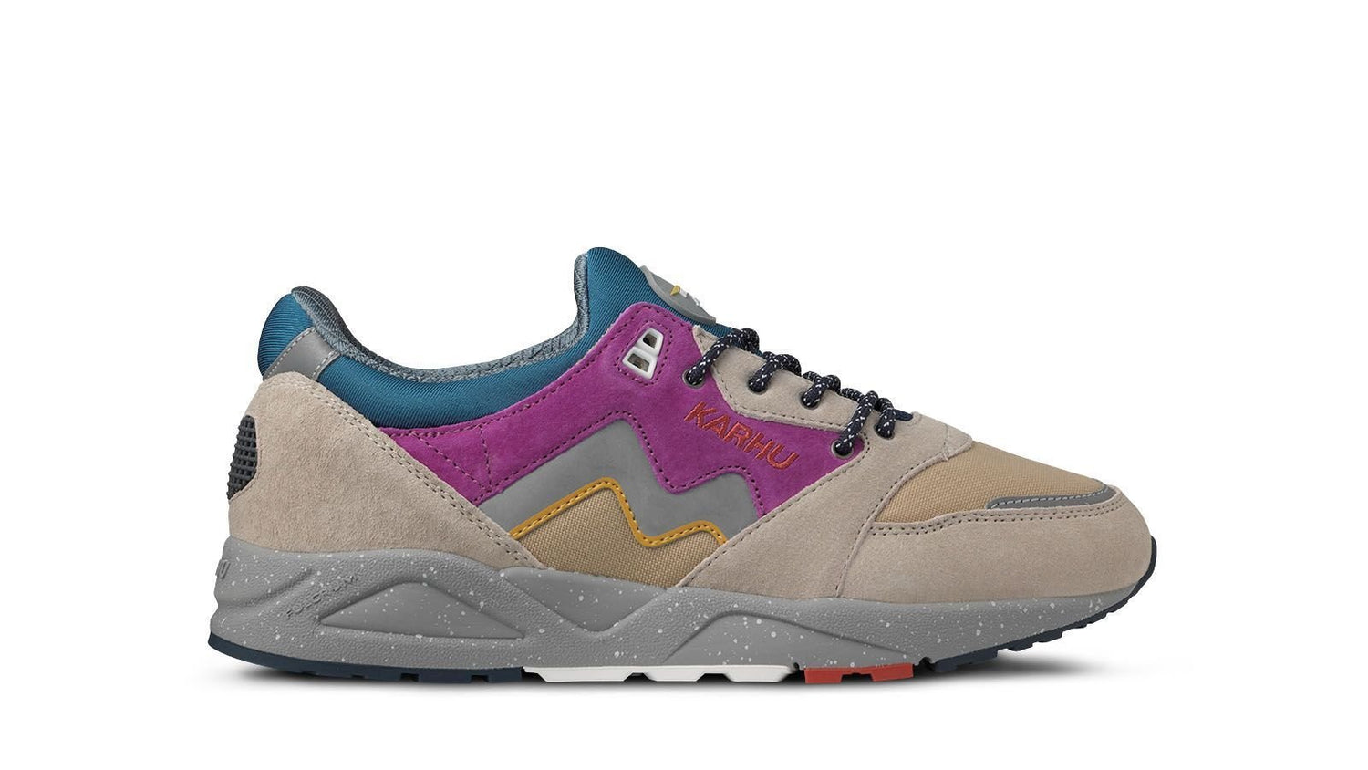 ARIA 95 - SILVER LINING / MULBERRY - Karhu Nederland