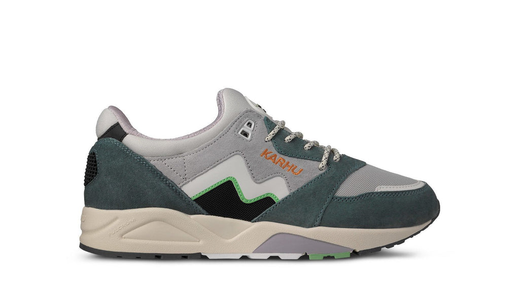 ARIA 95 - TROOPER/ WHITE - Karhu Nederland