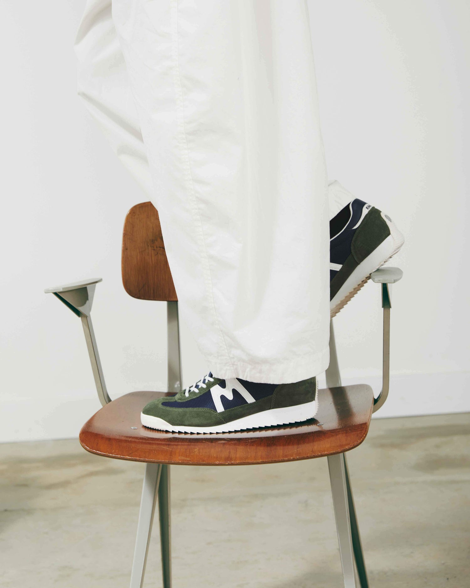 MESTARI - BRONZE GREEN / WHITE - Karhu Nederland