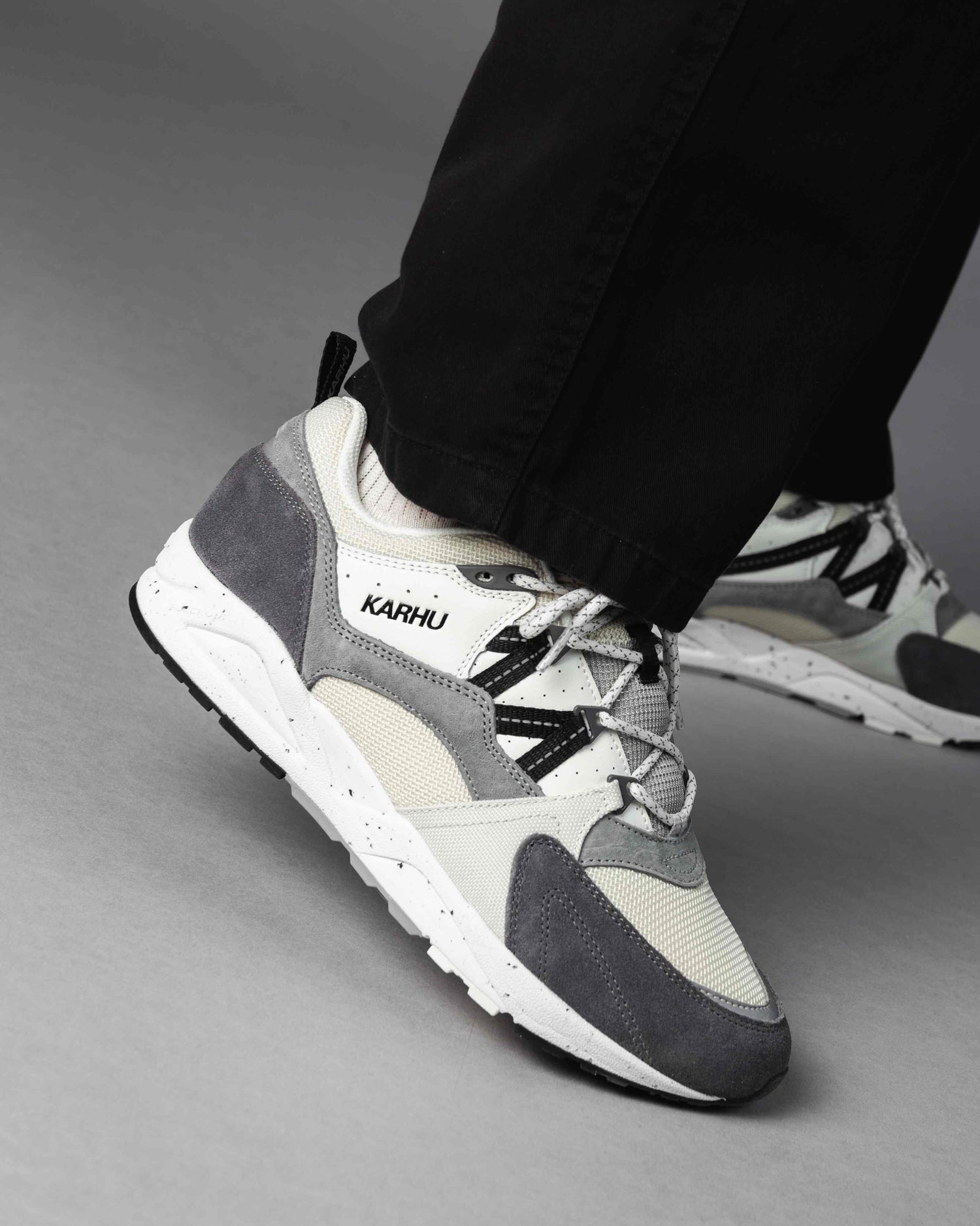 FUSION 2.0 - LIMESTONE / JET BLACK - Karhu Nederland