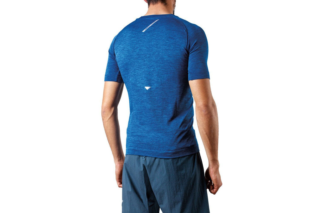 FLUID SEAMLESS TEE SS - Blue - Karhu Nederland