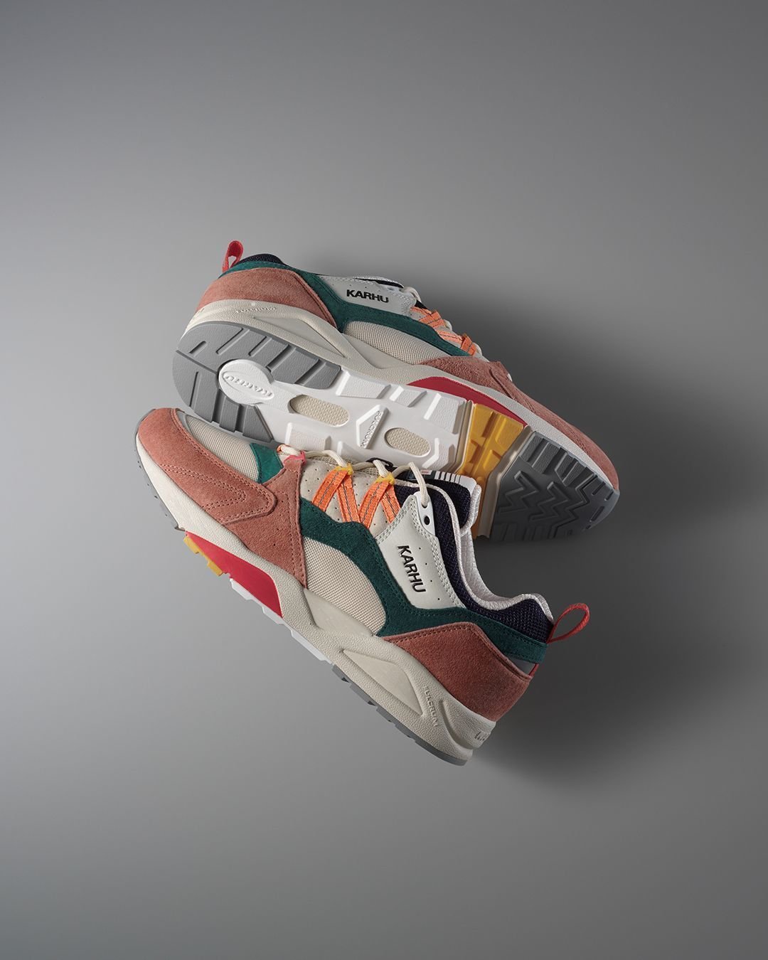 FUSION 2.0 - CORK / TANGERINE - Karhu Nederland