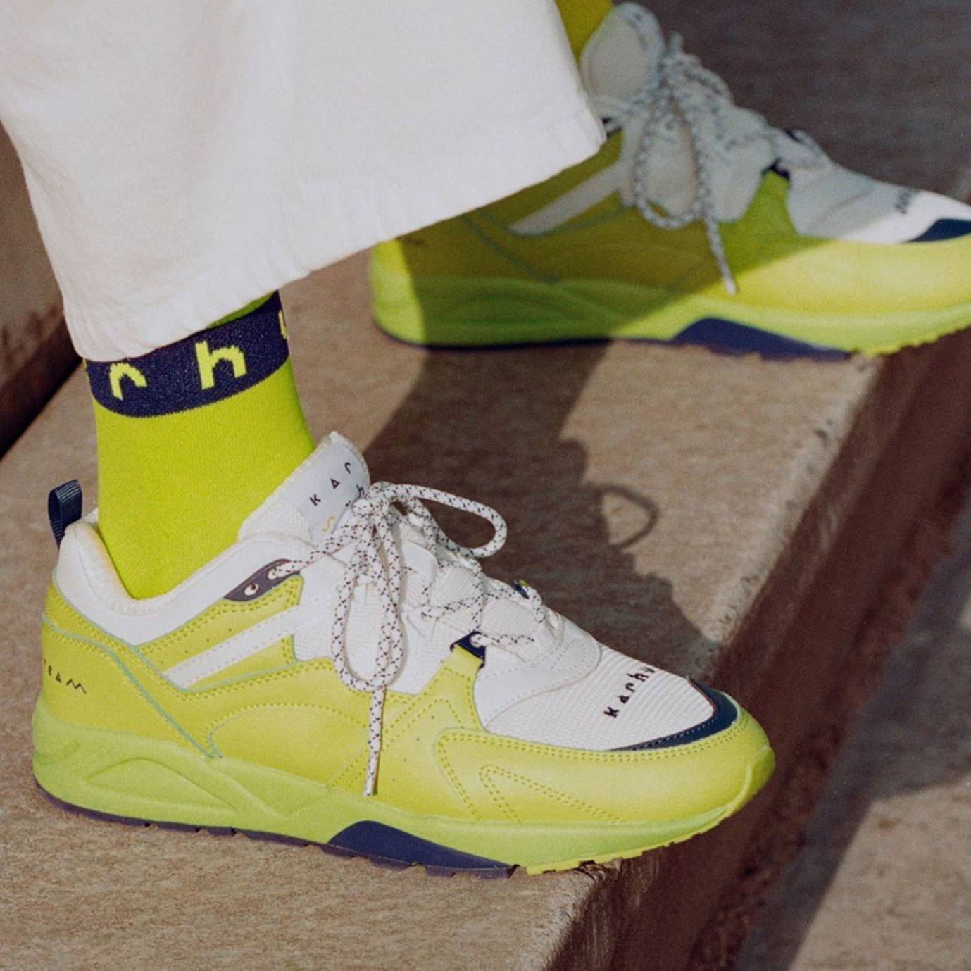 FUSION 2.0 “JOIN THE TEAM” KARHU X SASU KAUPPI - SUN GLARE / BRIGHT WHITE - Karhu Nederland