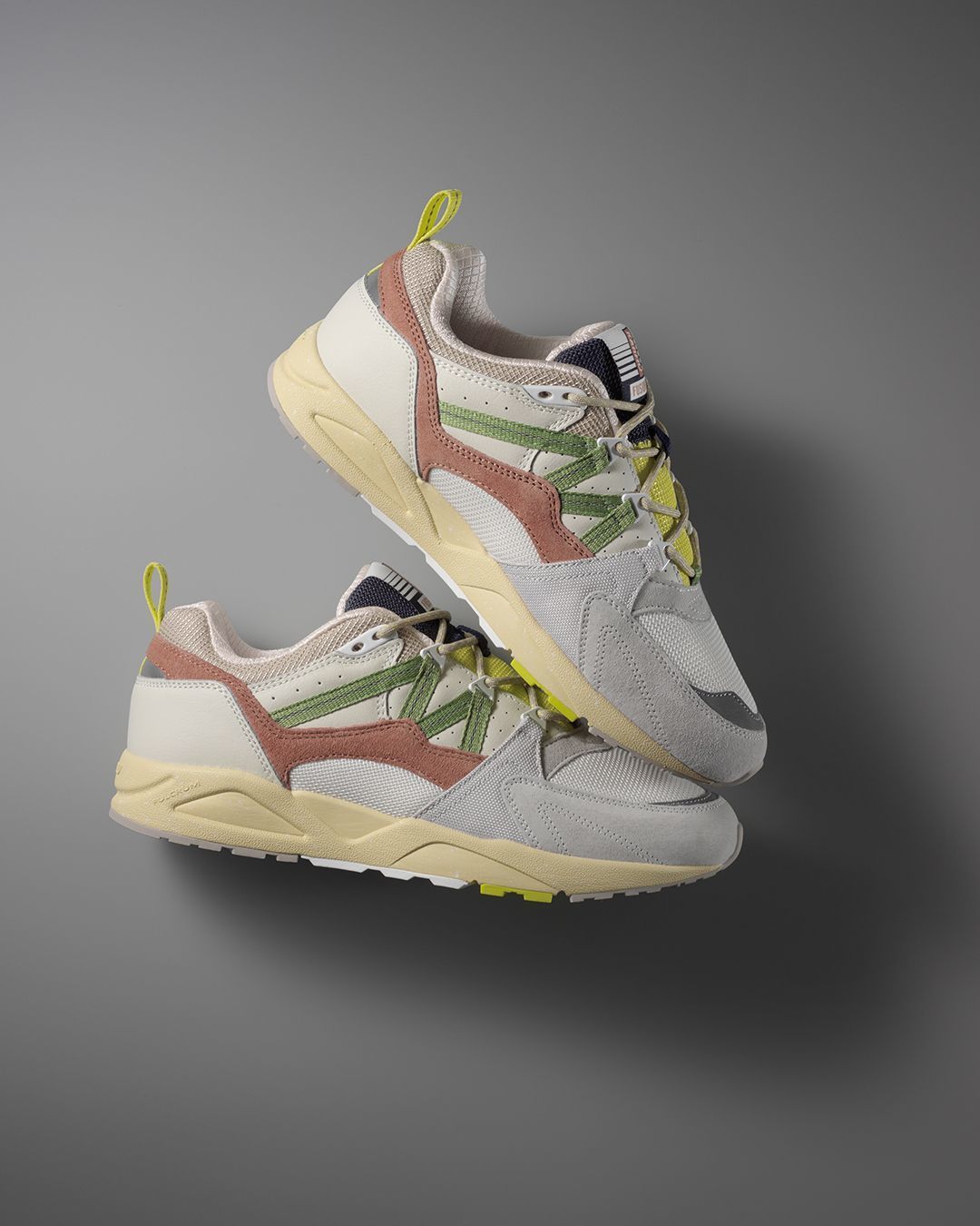 FUSION 2.0 - LILY WHITE / PIQUANT GREEN - Karhu Nederland