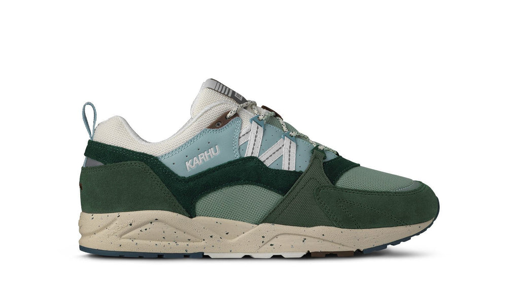 FUSION 2.0 "MÖLKKY" PACK - LAUREL WREATH / BLANC DE BLANC - Karhu Nederland