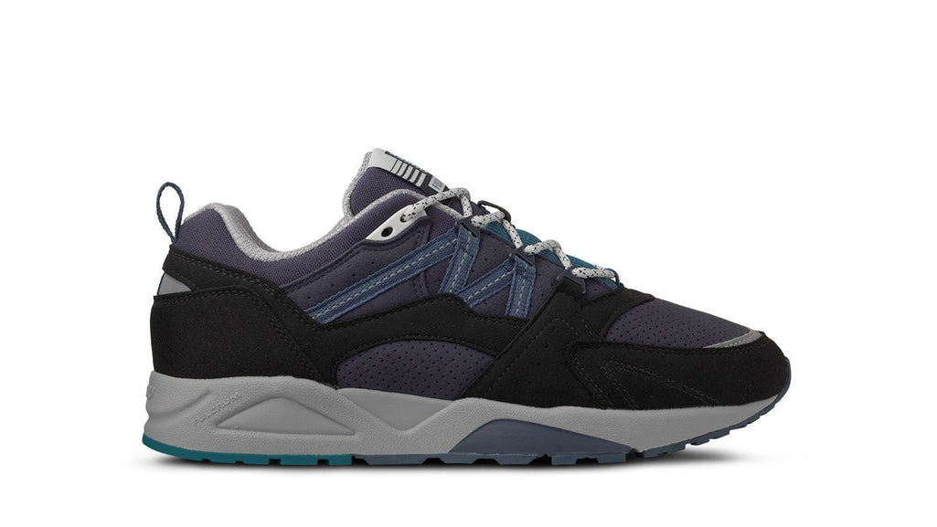 FUSION 2.0 "POLAR NIGHT" PACK - JET BLACK / DEEP LAGOON - Karhu Nederland