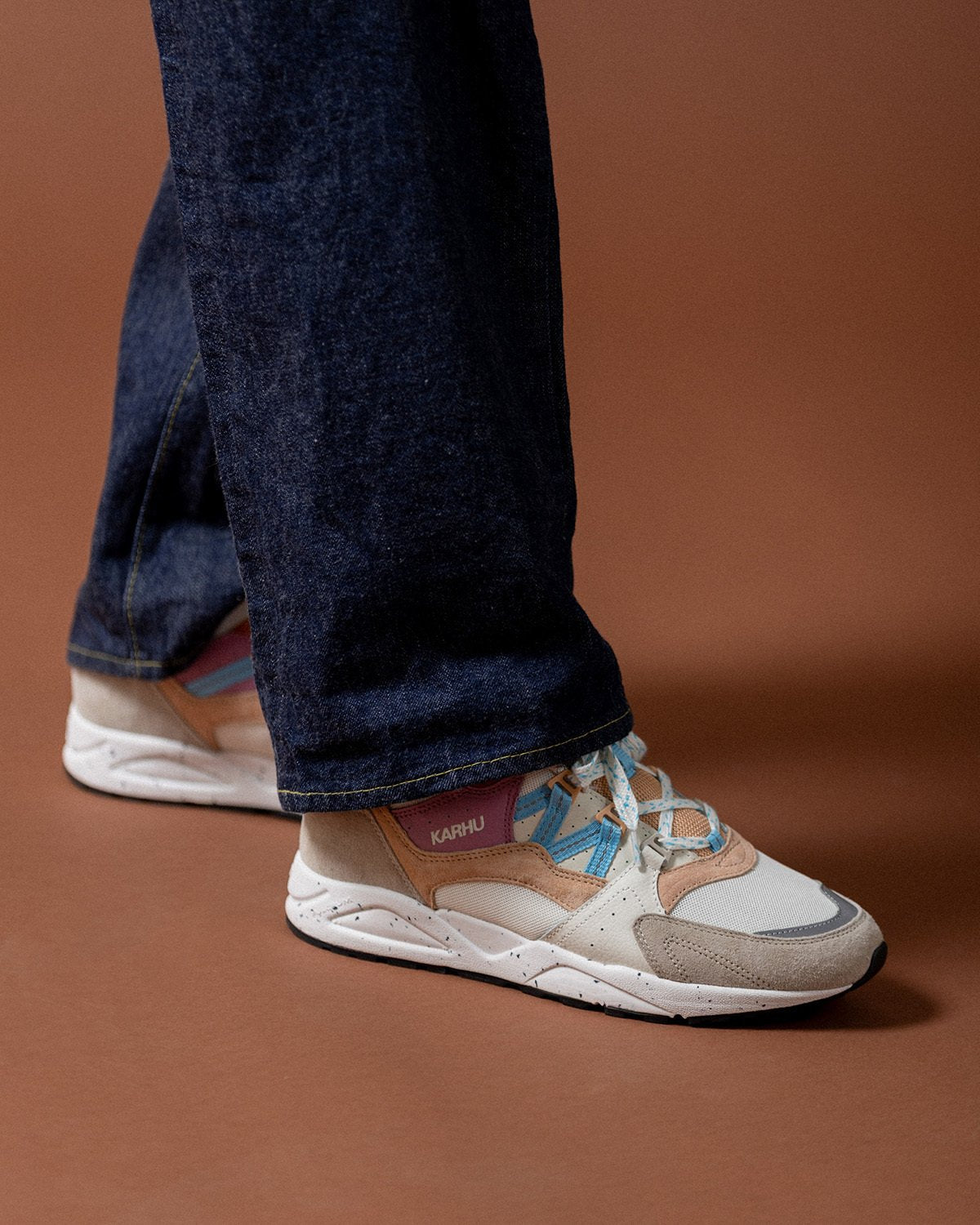 FUSION 2.0 - SILVER LINING / MILKY BLUE - Karhu Nederland