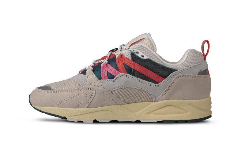 FUSION 2.0 - WHITECAP GRAY / CAYENNE - Karhu Nederland