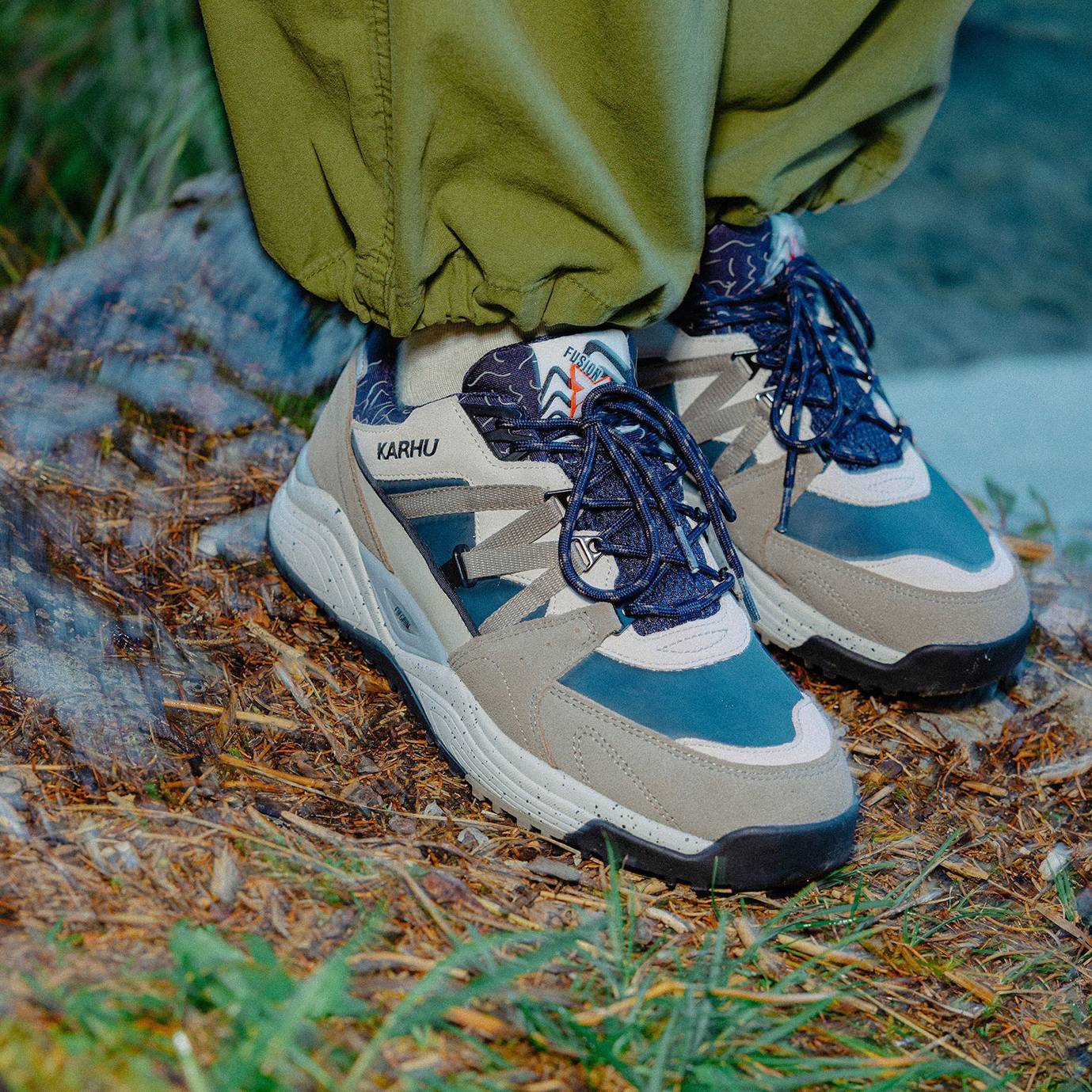 FUSION XC MOUNT SAANA WATERPROOF - BRINDLE/ SEA STORM - Karhu Nederland