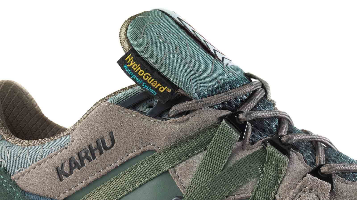 FUSION XC MOUNT SAANA WATERPROOF - SMOKE PINE/ DARK FOREST - Karhu Nederland