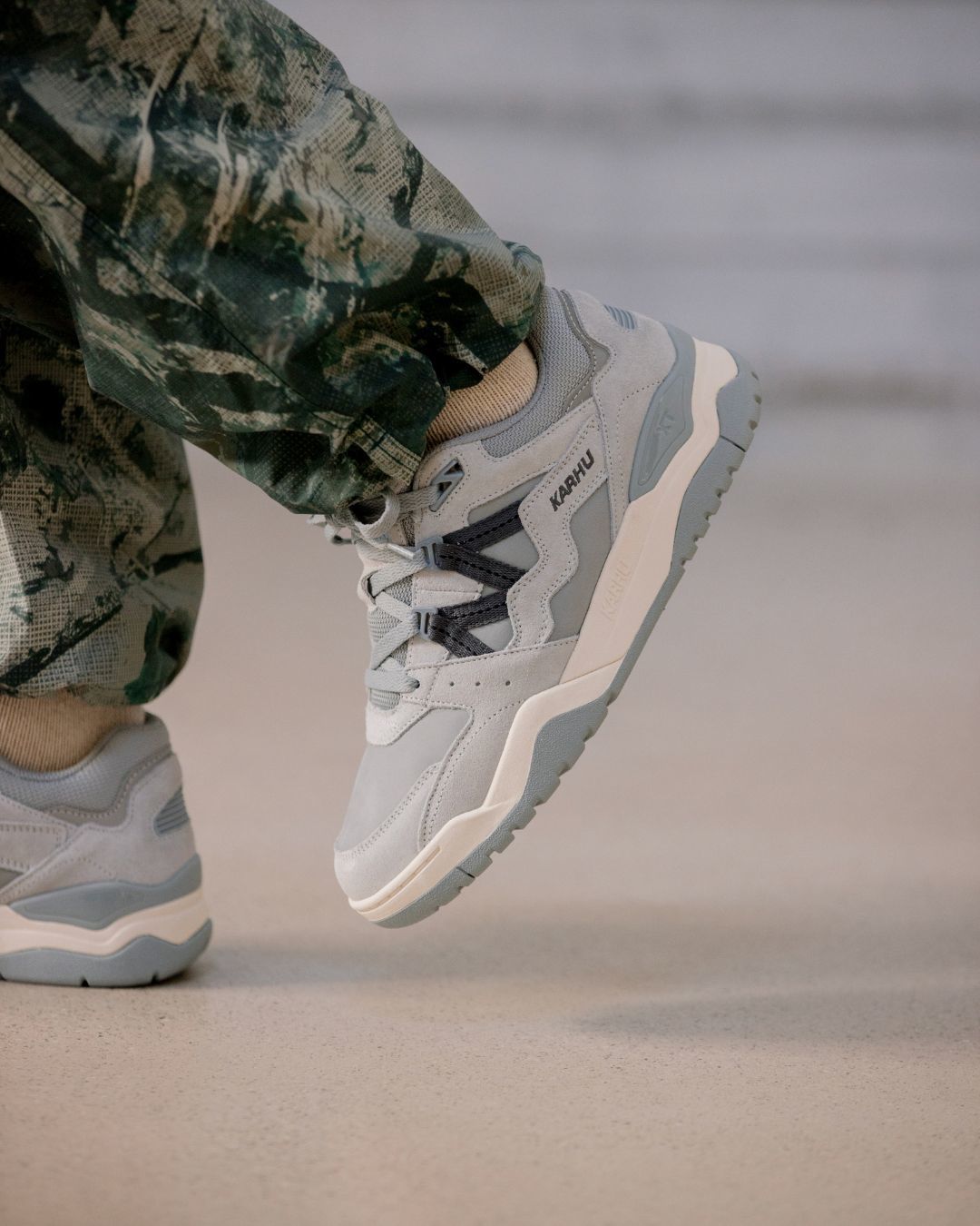 FUSION XT - LUNAR ROCK / MAGNET - Karhu Nederland