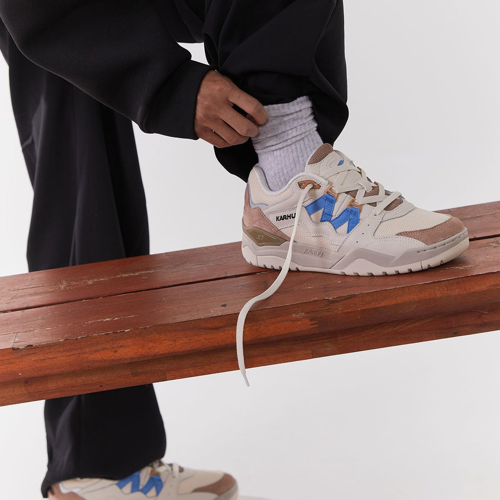 FUSION XT - WARM TAUPE/ AZURE BLUE - Karhu Nederland
