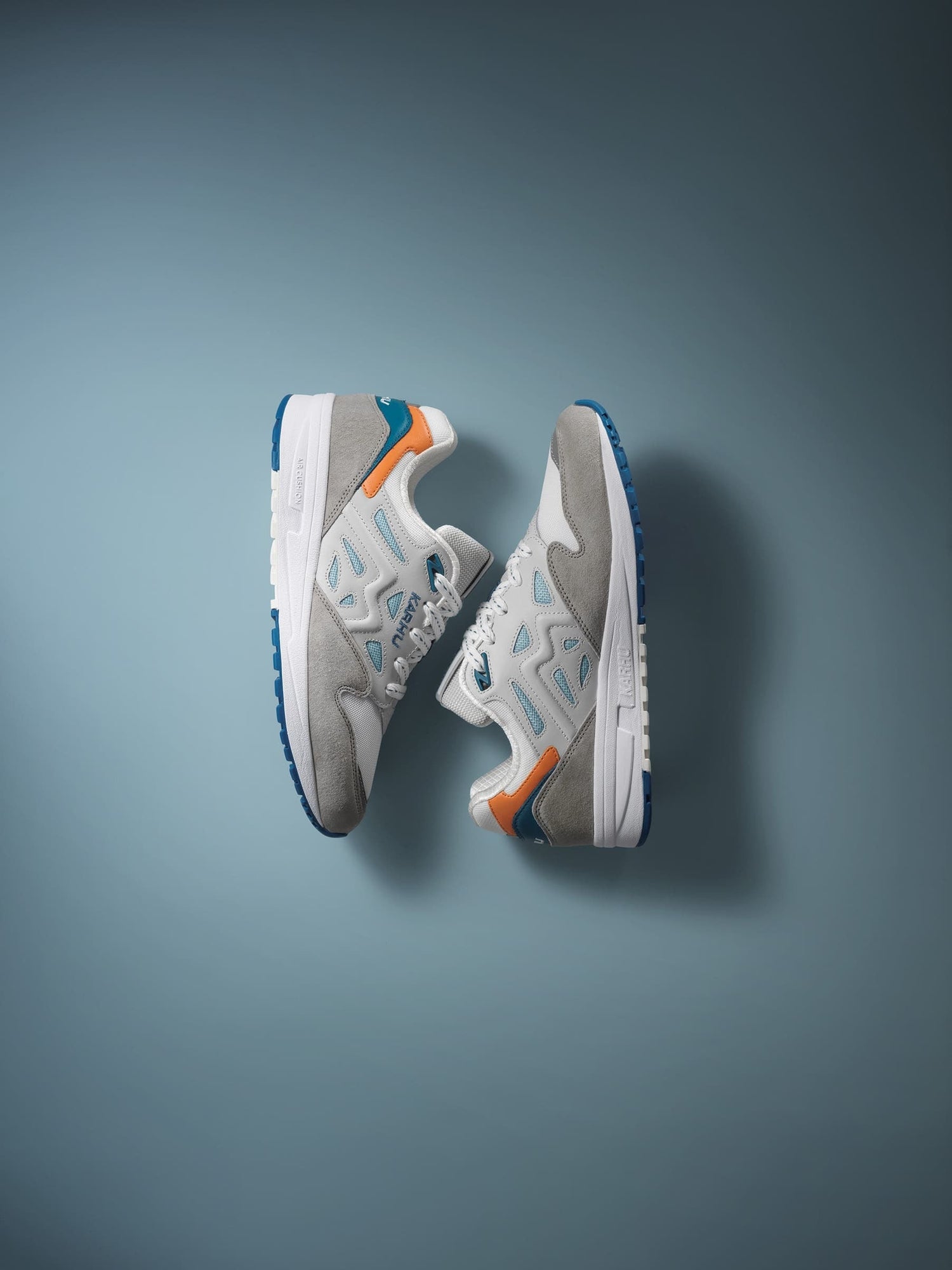 LEGACY 96 - ABBEY STONE / DAWN BLUE - Karhu Nederland