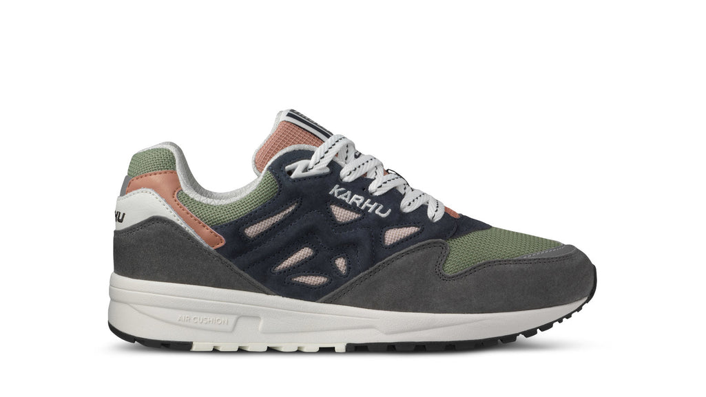 LEGACY 96 - GUNMETAL / INDIA INK - Karhu Nederland