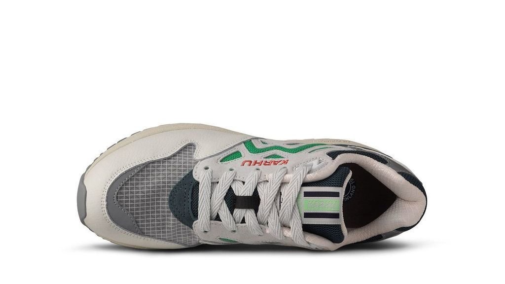 LEGACY 96 - LILY WHITE / ISLAND GREEN - Karhu Nederland