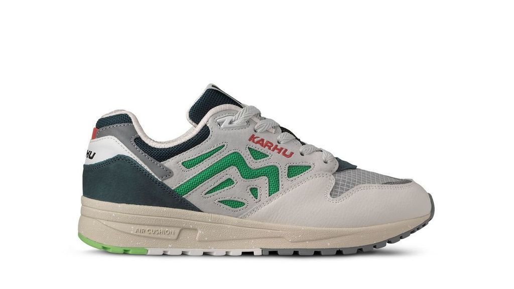 LEGACY 96 - LILY WHITE / ISLAND GREEN - Karhu Nederland