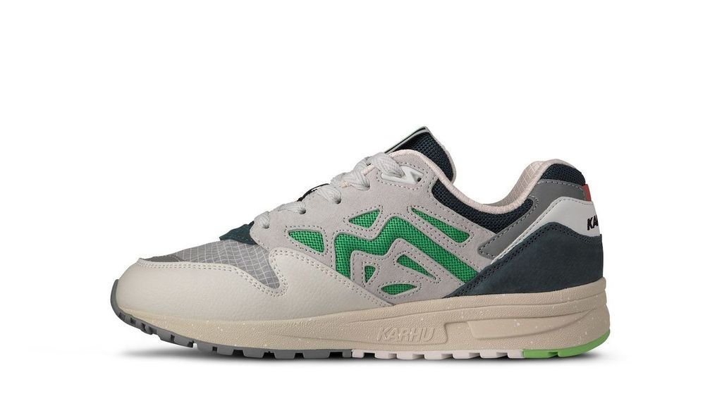 LEGACY 96 - LILY WHITE / ISLAND GREEN - Karhu Nederland