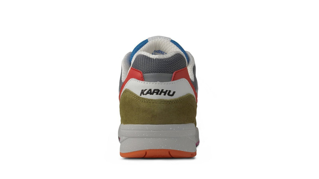 LEGACY 96 ''THE FOREST RULES'' PACK - GREEN MOSS / JET BLACK - Karhu Nederland