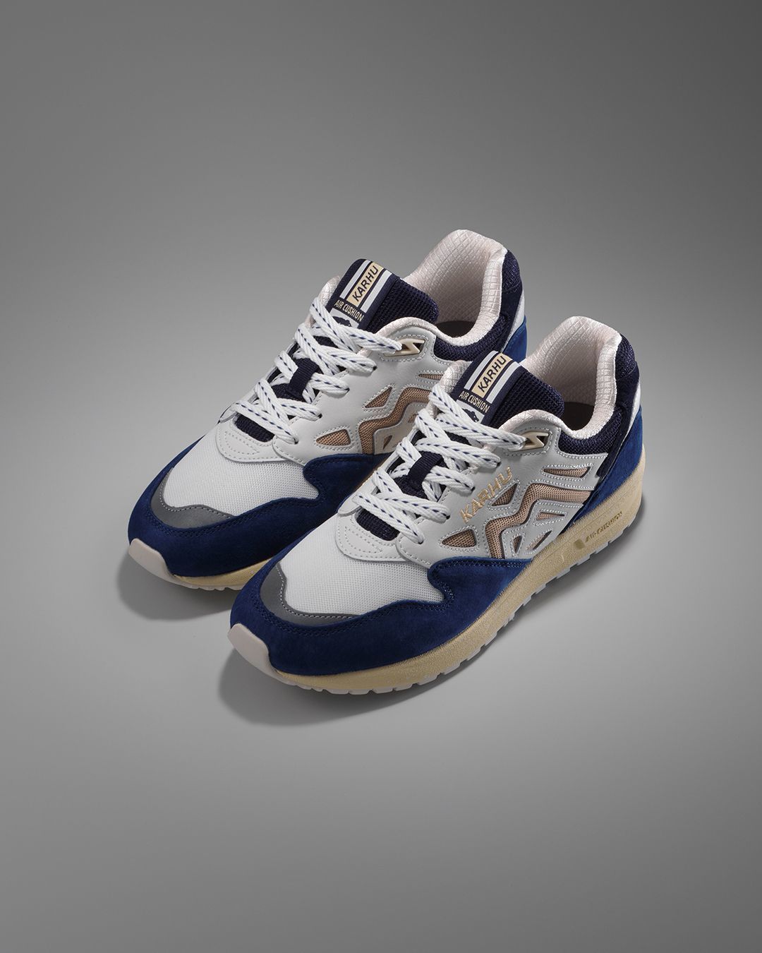 LEGACY 96 - TRUE NAVY / IRISH CREAM - Karhu Nederland