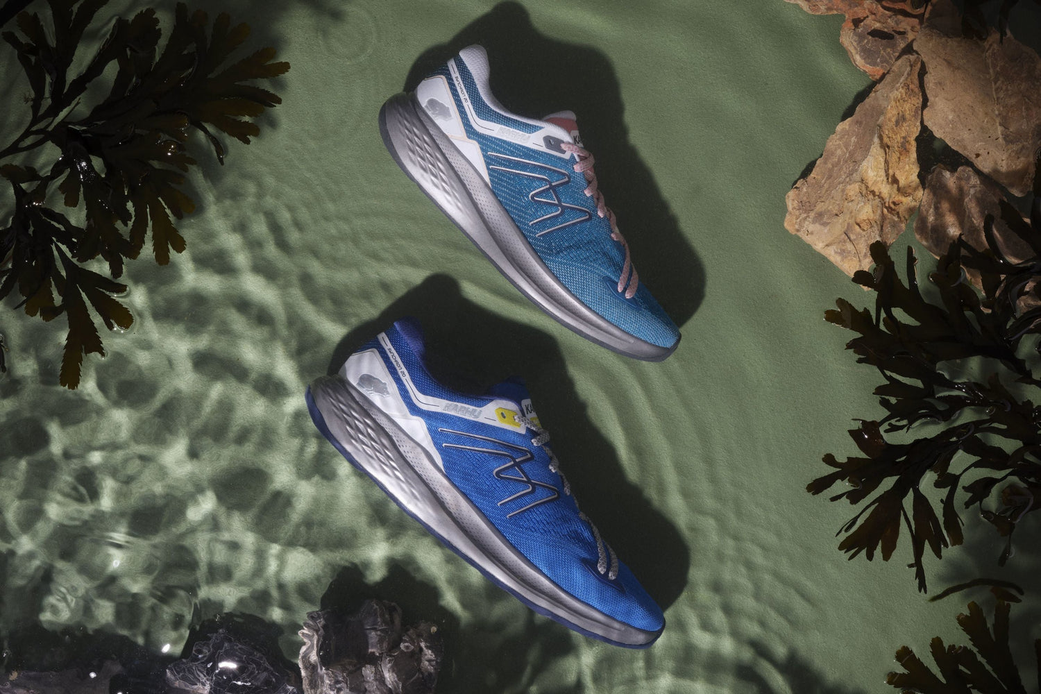 MEN'S SYNCHRON 2.0 HIVO 'BALTIC SEA' - IBIZA BLUE / IMPERIAL BLUE - Karhu Nederland