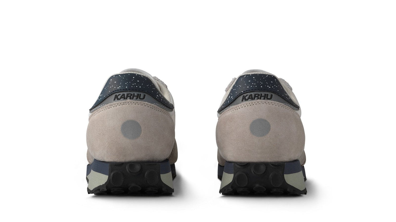 MESTARI CONTROL - SILVER LINING / JET BLACK - Karhu Nederland