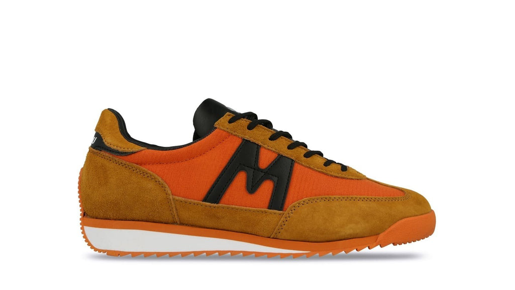 MESTARI - JAFFA ORANGE/BLACK - Karhu Nederland