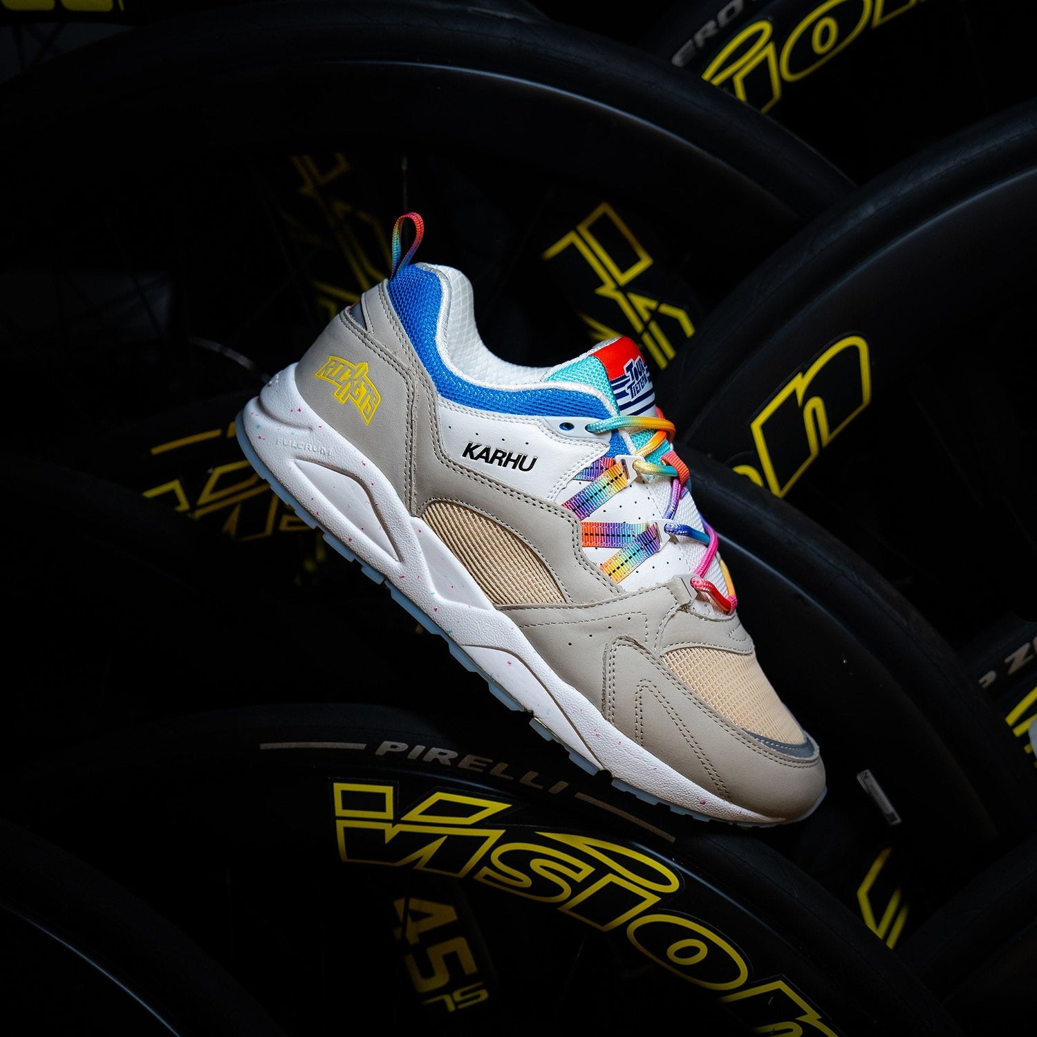 ROCKETS X WOEI X TDT FUSION 2.0 - SILVER LINING / BRILLIANT BLUE - Karhu Nederland