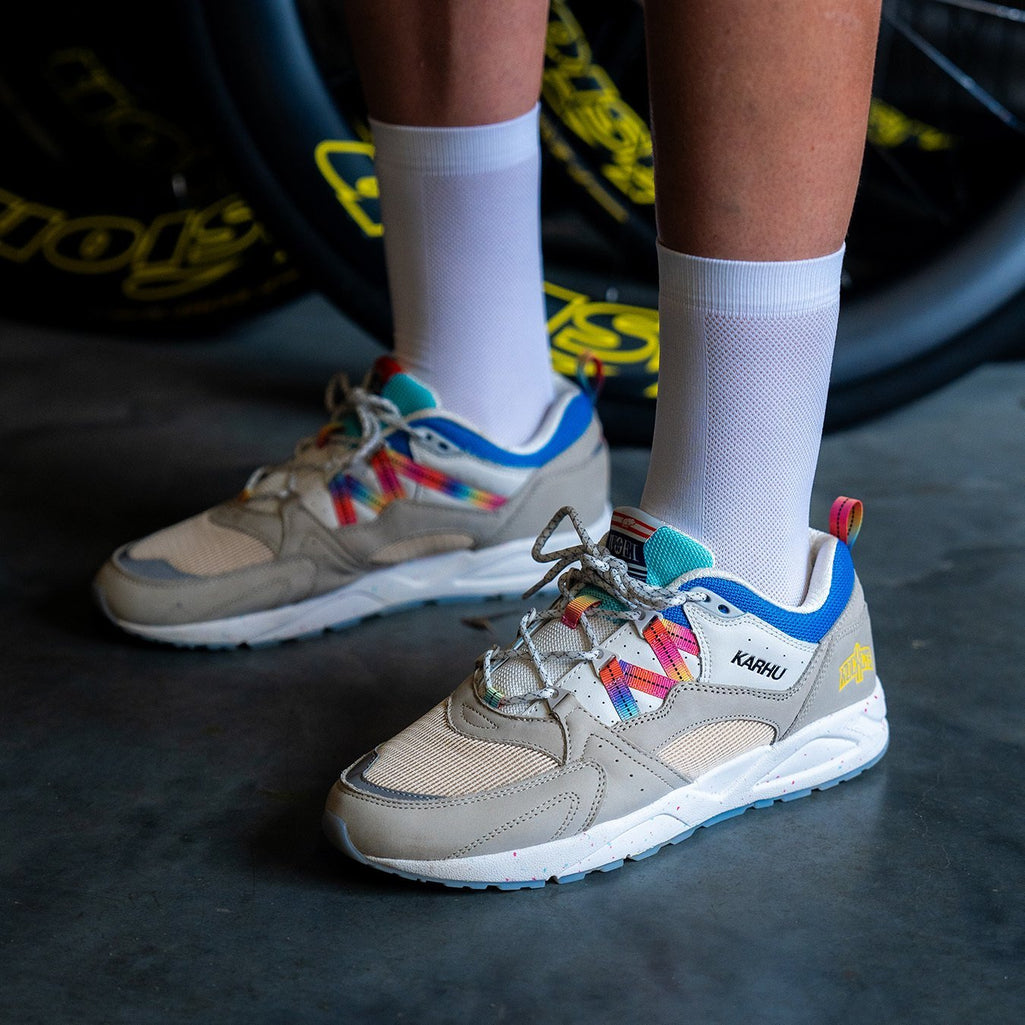 ROCKETS X WOEI X TDT FUSION 2.0 - SILVER LINING / BRILLIANT BLUE - Karhu Nederland