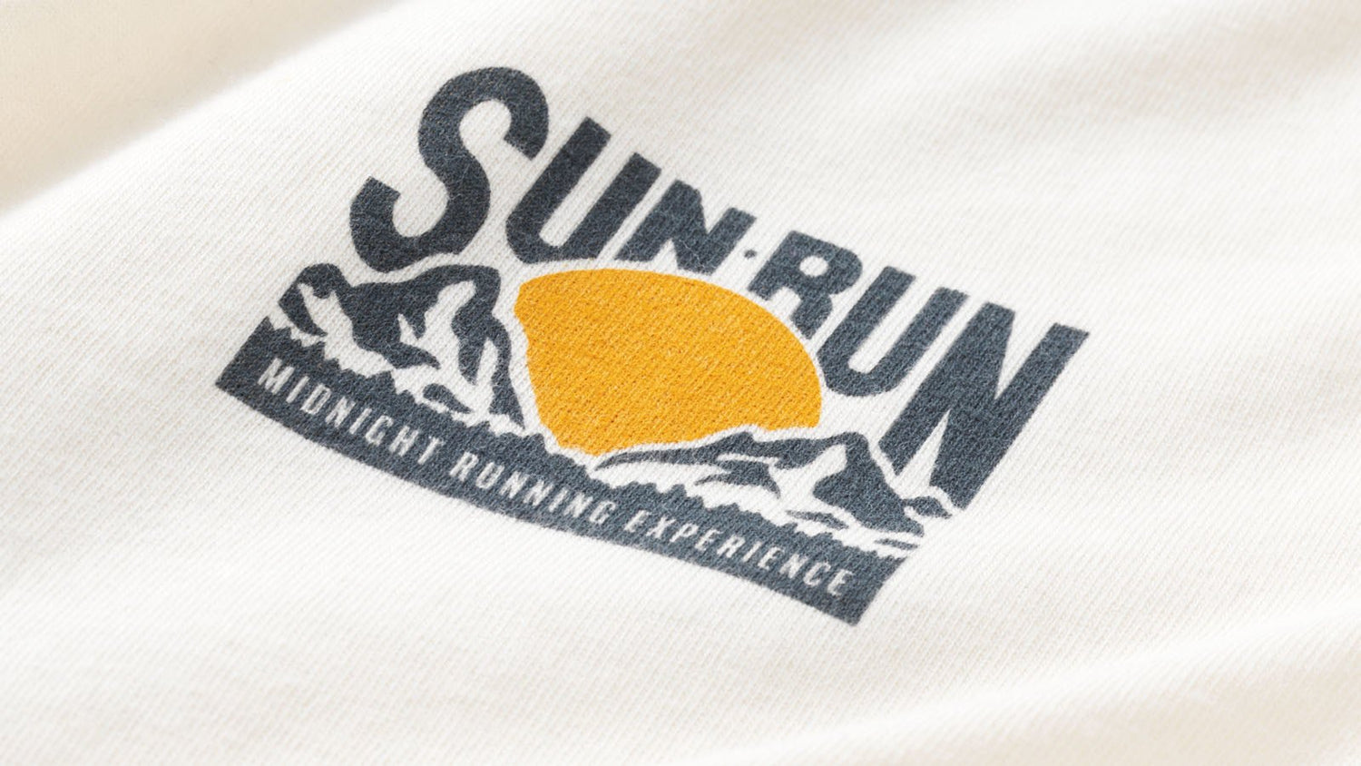 SUN RUN T–SHIRT DAMES - OFF WHITE - Karhu Nederland