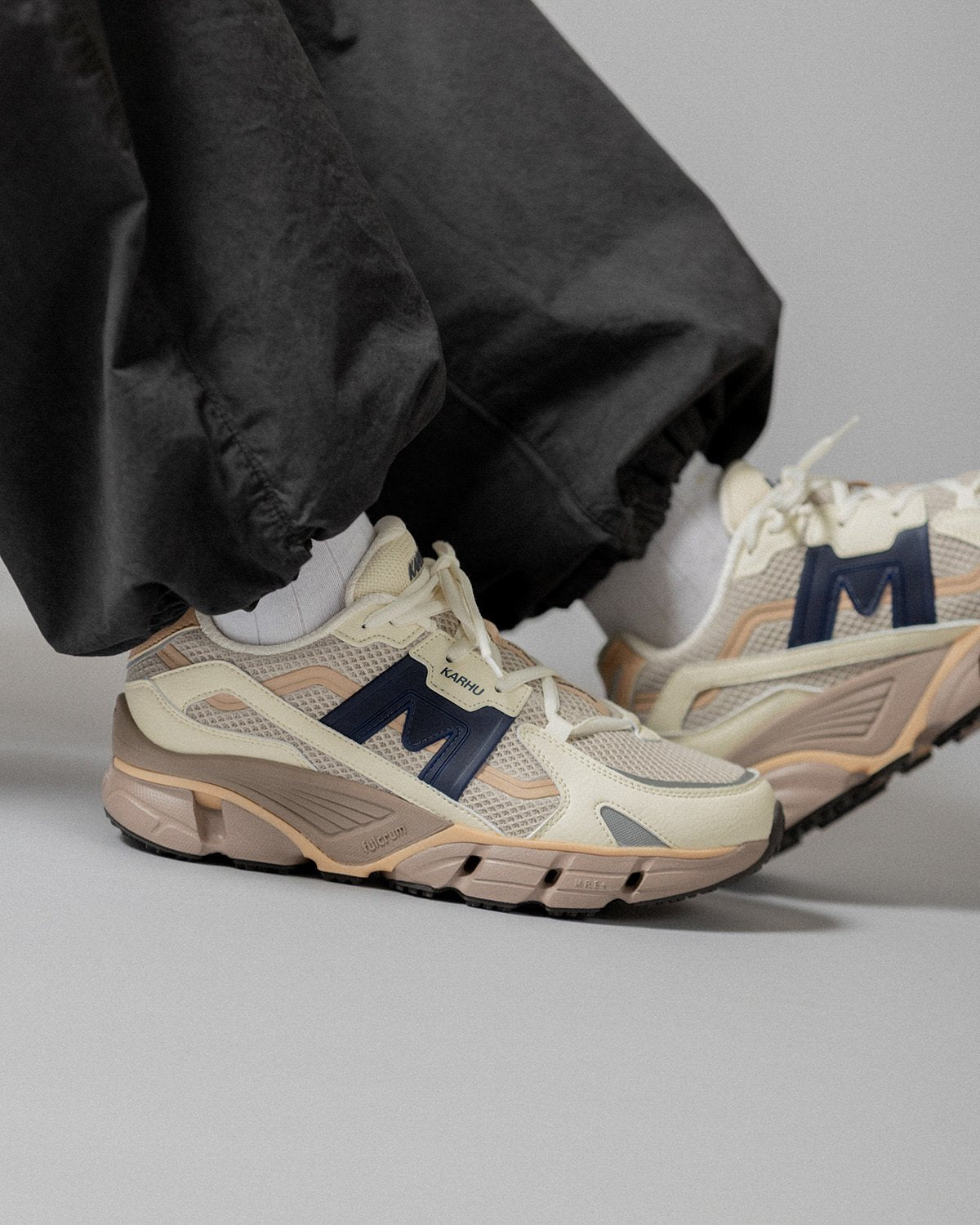 SUPER FULCRUM - SOLITARY STAR / NAVAL ACADEMY - Karhu Nederland