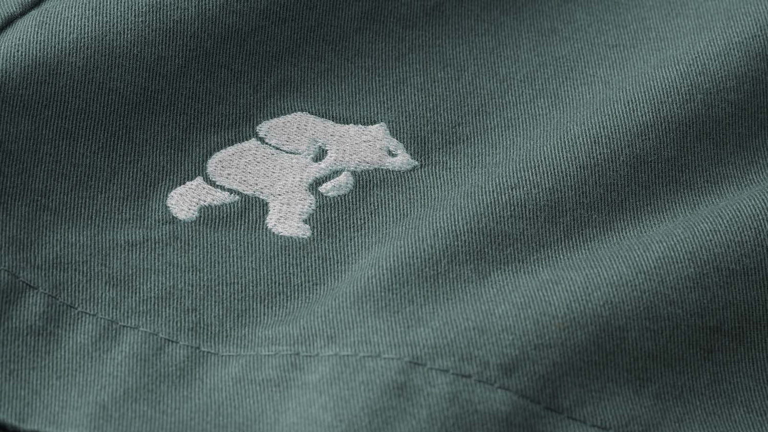 TRAMPAS SHORTS - DARK FOREST / FOGGY DEW - Karhu Nederland