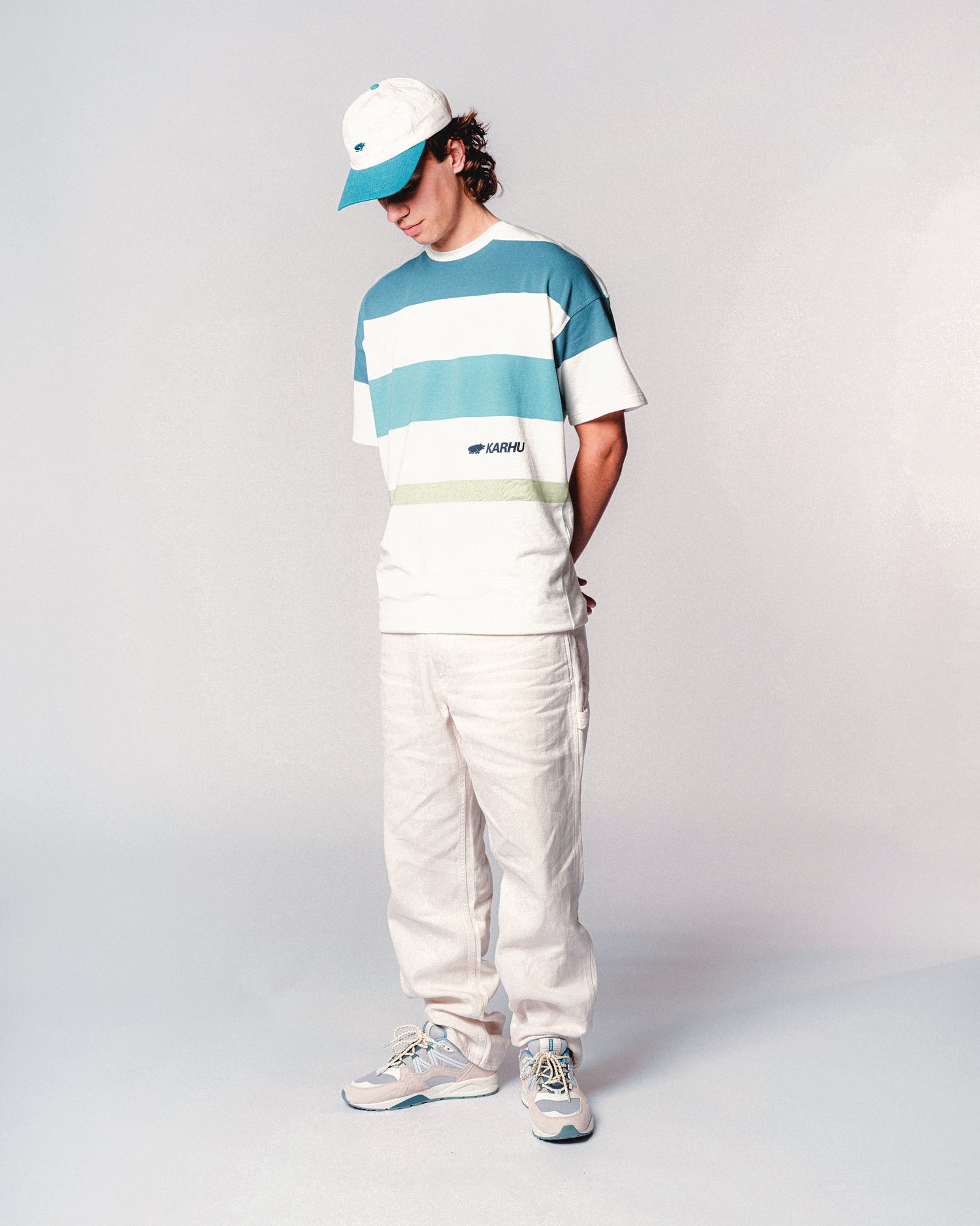 UNISTRIPED SHORT SLEEVE SWEATSHIRT - BRIGHT WHITE/B. BLUE - Karhu Nederland