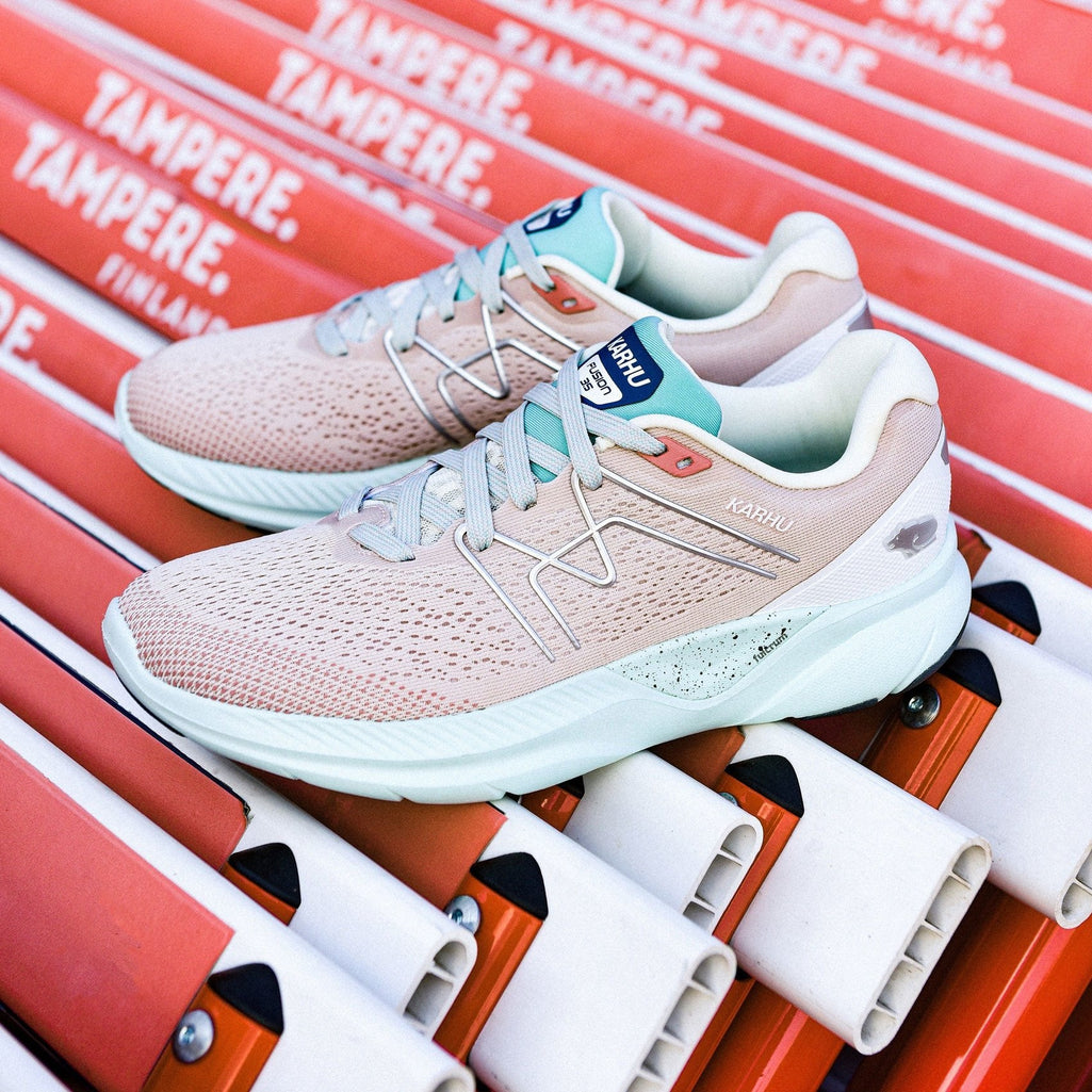 WOMEN'S FUSION 3.5 HIVO - CRYSTAL GREY / ICY MORN - Karhu Nederland