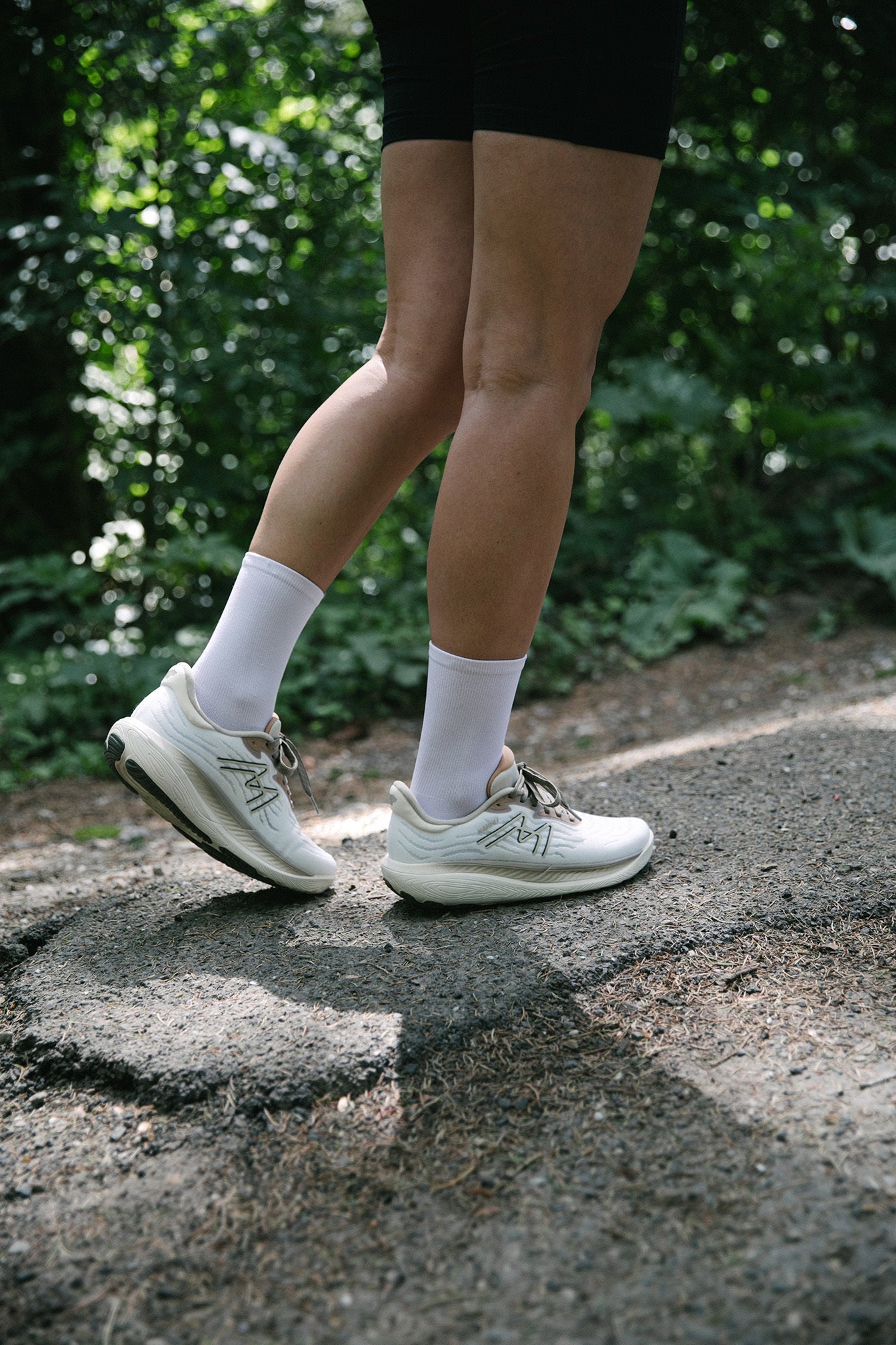 WOMEN'S IKONI 3.0 - WHITE / TARMAC - Karhu Nederland
