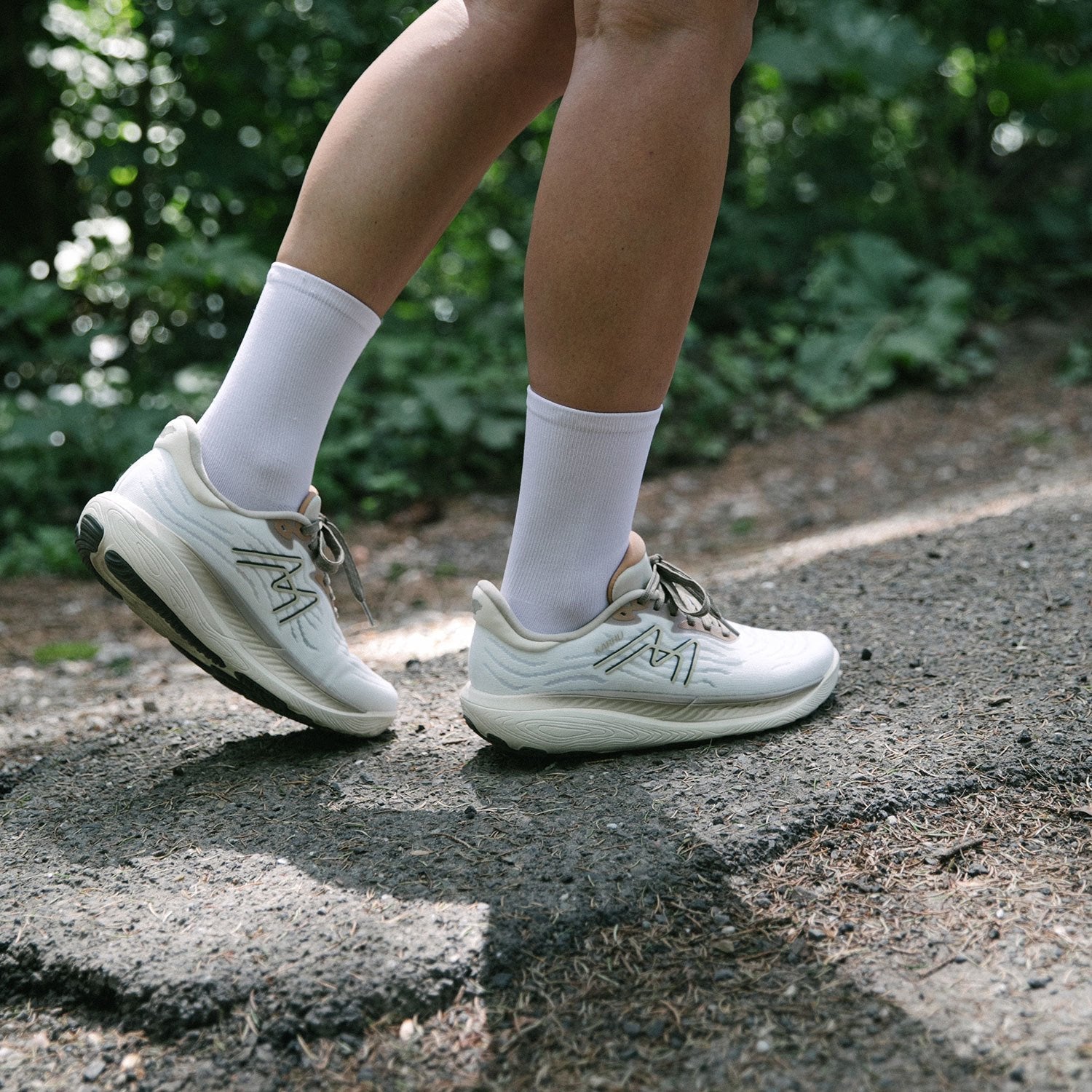 WOMEN'S IKONI 3.0 - WHITE / TARMAC - Karhu Nederland