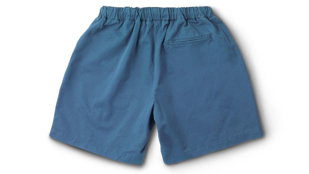 TRAMPAS SHORTS - ENSIGN BLUE / FOGGY DEW - Karhu Nederland